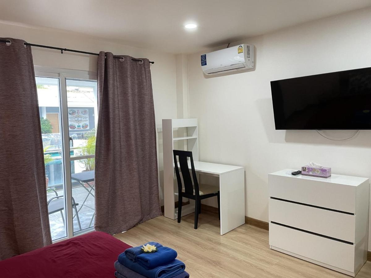 Inn Dulgence Patong Exterior photo