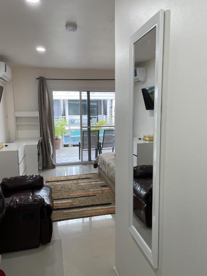 Inn Dulgence Patong Exterior photo